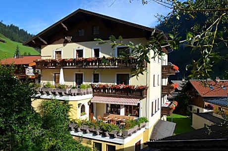 Landhotel Almrösl im Großarltal