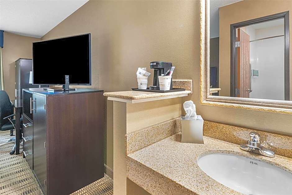 Best Western Providence Warwick Airport Inn