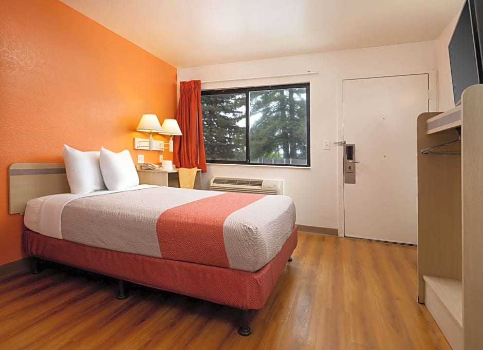 Motel 6 San Luis Obispo North