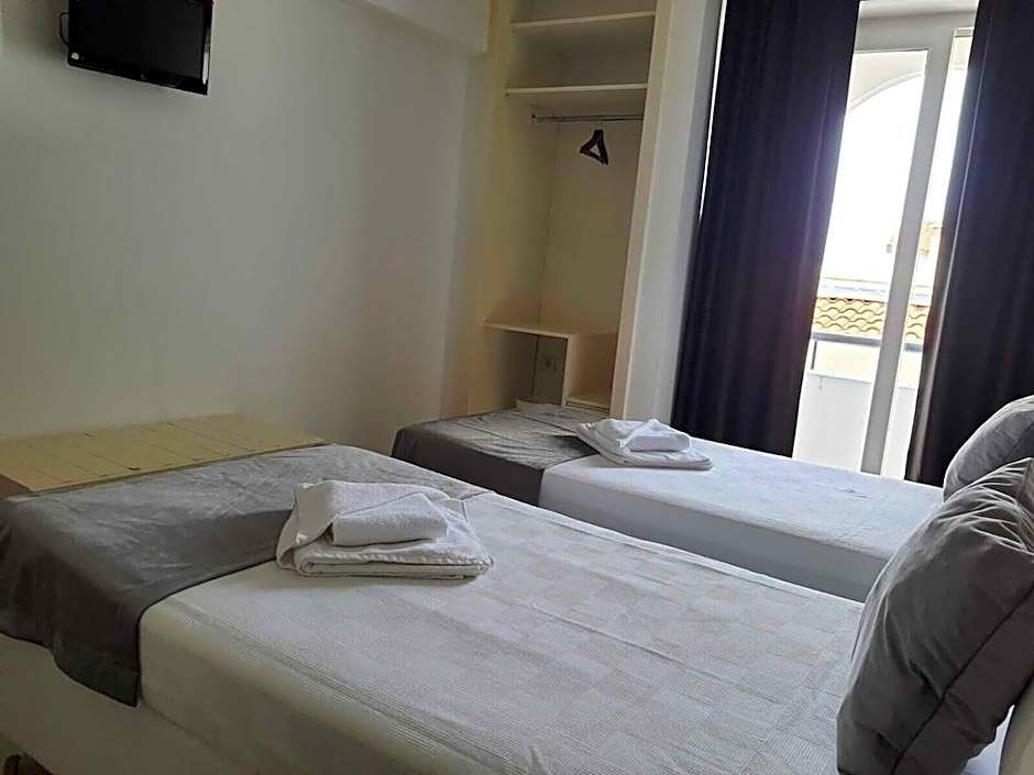 Z HOTEL