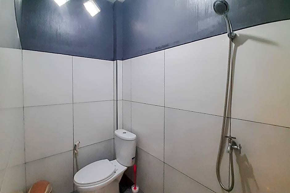 Delvia Bromo Homestay Mitra RedDoorz