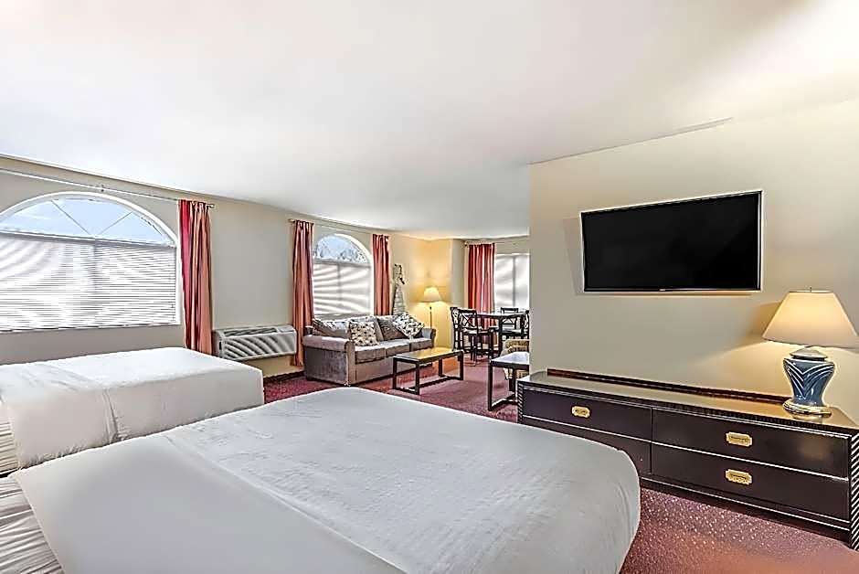 Econo Lodge Whitehall Near Michigan's Adventure