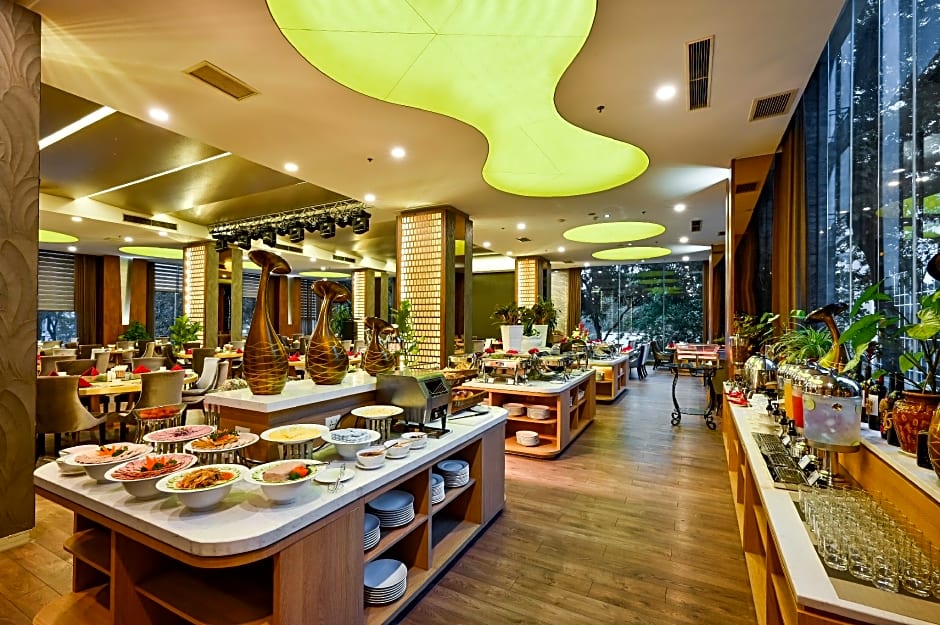 Muong Thanh Saigon Centre Hotel