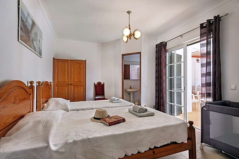 A Fantastic Place for Families, Hilton Hotel are and close to amenities