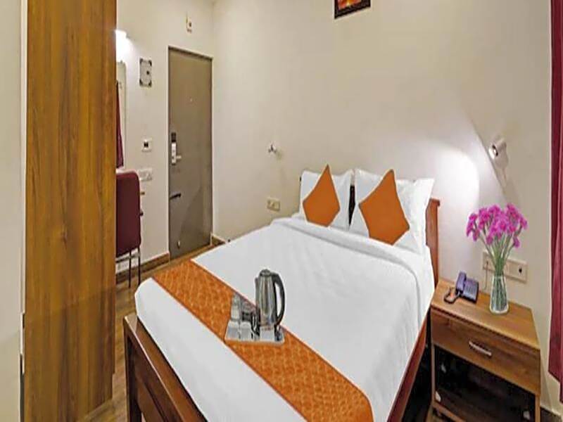 Namadhu Illam by FabHotel – Chennai, IL