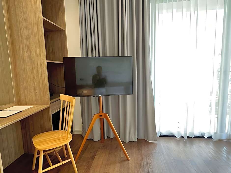 Shanti-Retreat Hotel