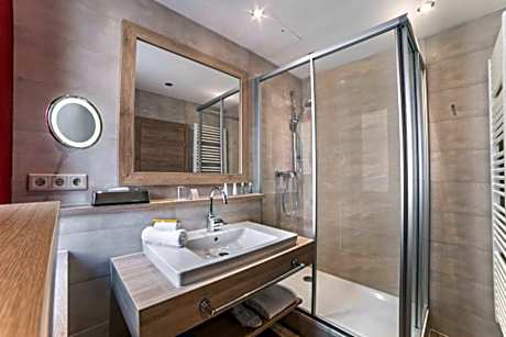 Double Deluxe Single use