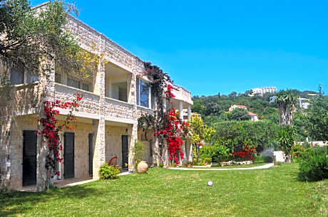 Lemoni Apartments