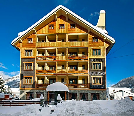 Hotel Holiday Debili