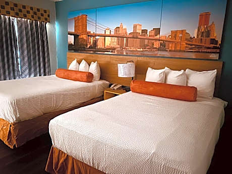 Days Inn by Wyndham Queensbury/Lake George