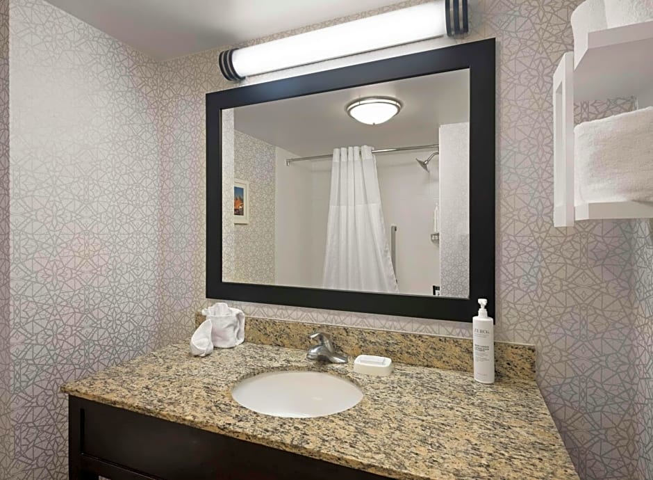 Hampton Inn By Hilton & Suites Arundel Mills/Baltimore, Md