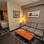 Best Western Thompson Hotel & Suites
