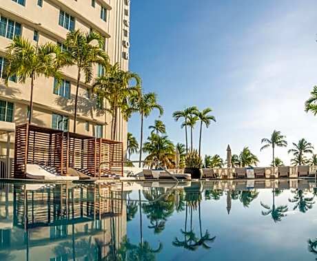 Hotel Victor