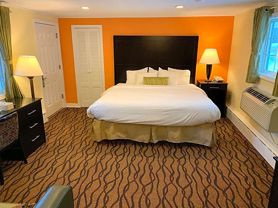 Four Winds Country Motel