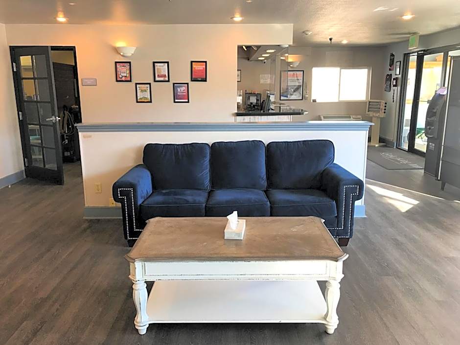 Gold King Mountain Inn