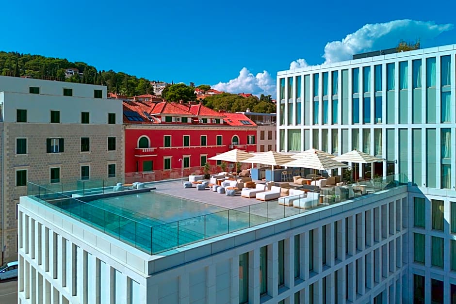 Hotel Ambasador