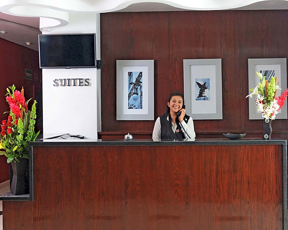 Hotel & Suites PF