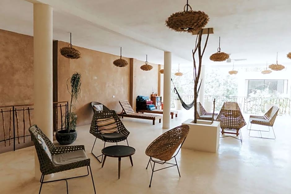 Koos Tulum Hotel