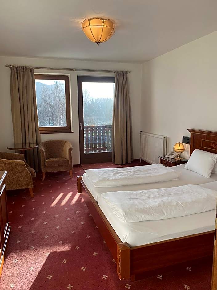 Gartenhotel & Weingut Pfeffel Dürnstein