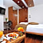 Jupiter Luxury Hotel
