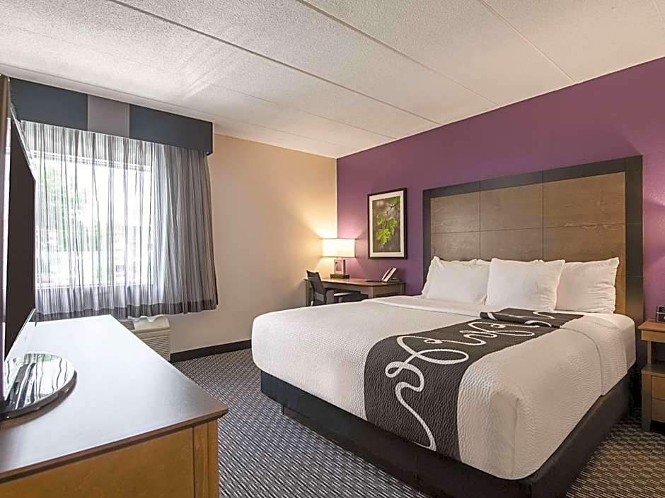 La Quinta Inn & Suites by Wyndham Portland DT/Maine Med