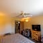 Super 8 by Wyndham Bridgeview of Mackinaw City
