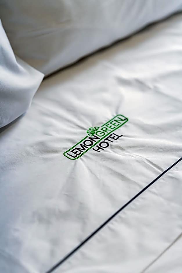 HOTEL LEMON GREEN -Zona Expo Frente al Centro de Convenciones