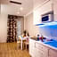 White Suite & Apartments