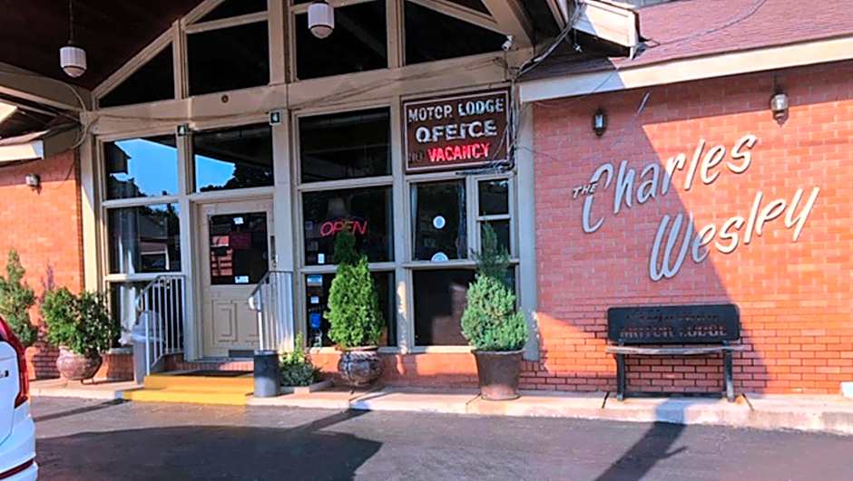 Charles Wesley Motor Lodge Broken Bow