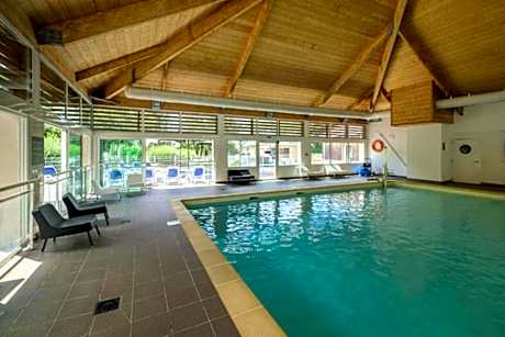 Cottage 102