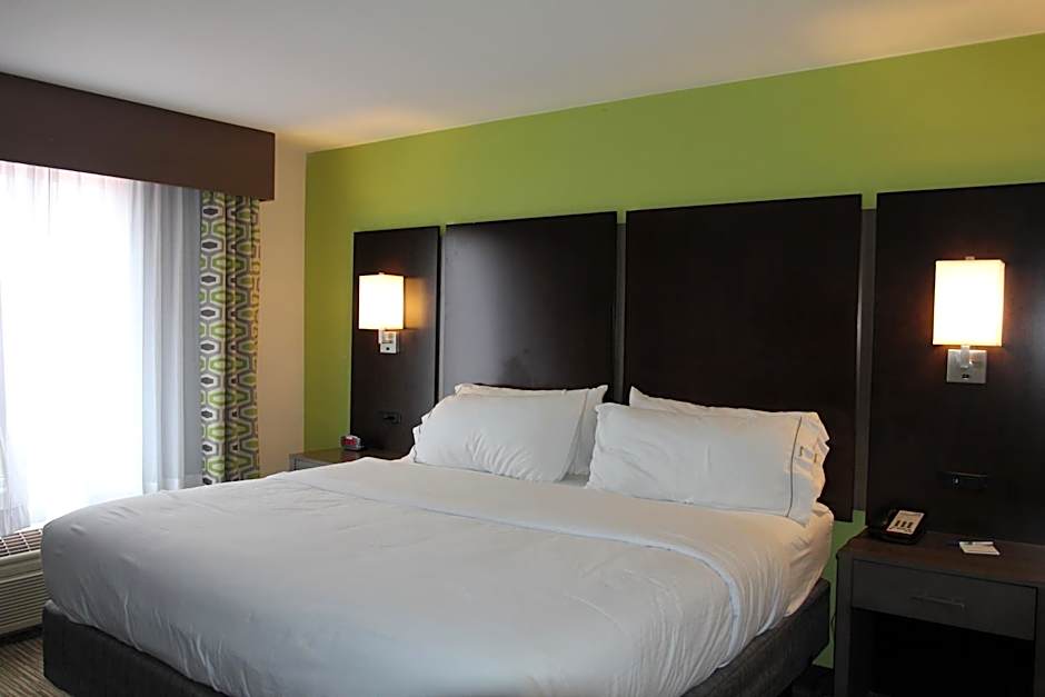 Holiday Inn Express & Suites Sweetwater By IHG