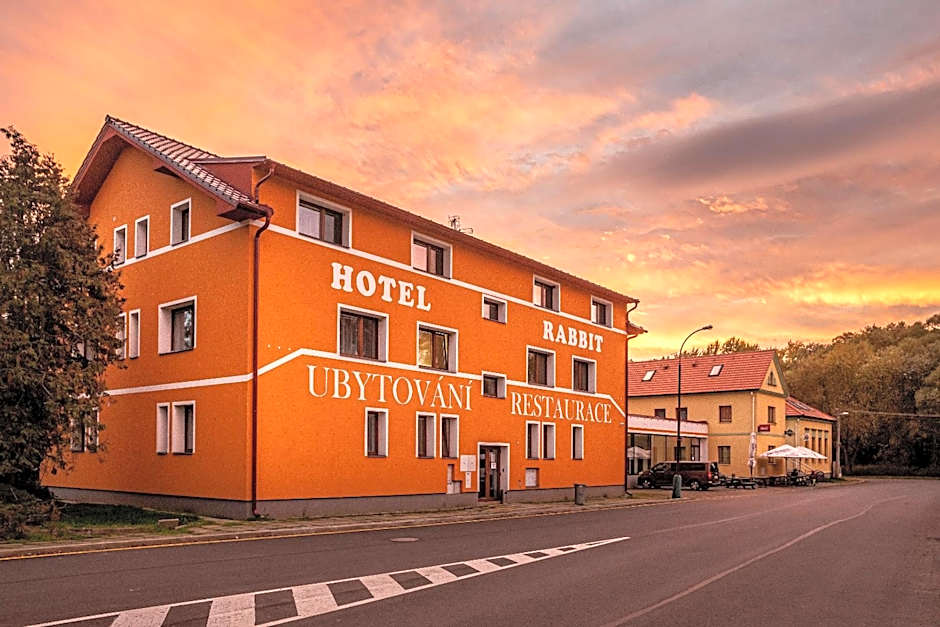 Hotel Rabbit