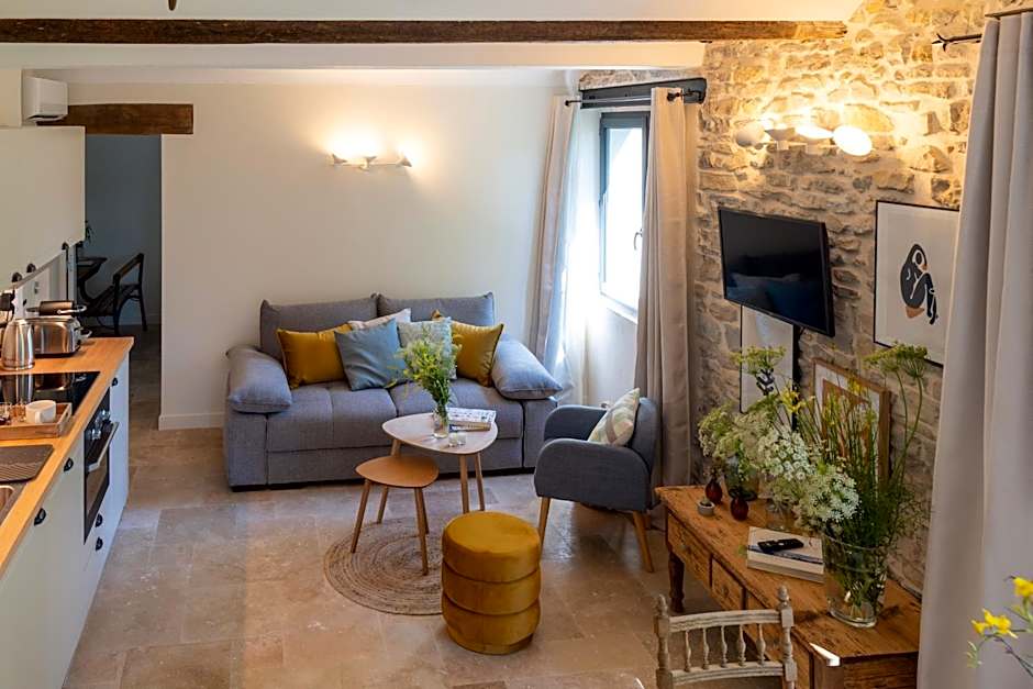 Gîtes au pied des Cévennes - Domaine Les Terres Aoyama