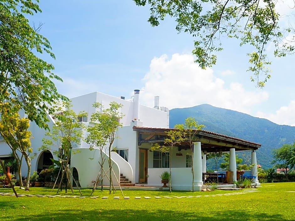 Smile Food Spa Bed and Breakfast