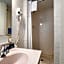 Travelodge by Wyndham Traverse City MI