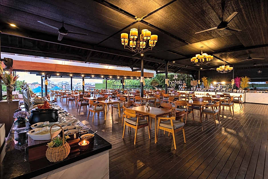 J4 Hotels Legian