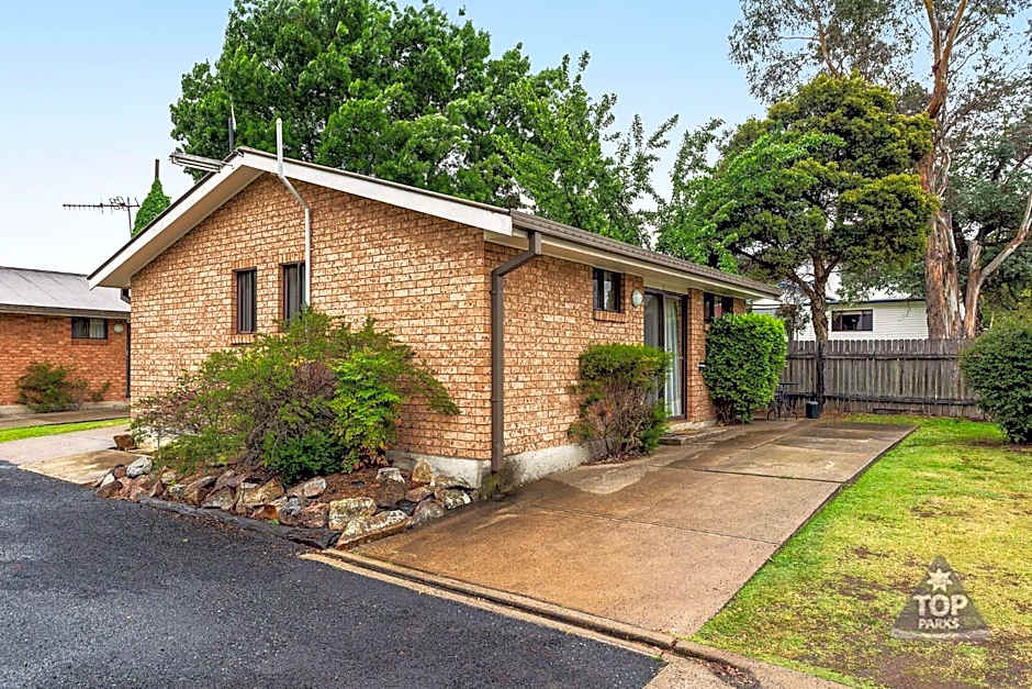 Fossicker Caravan Park