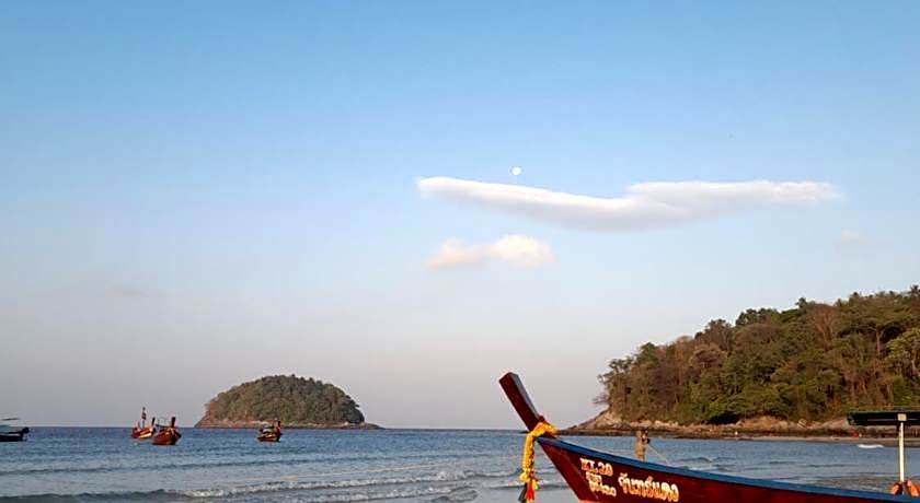 Jinta Andaman Kata Beach