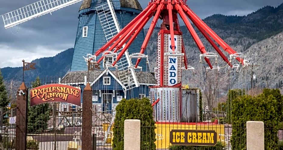 Holiday Inn Hotel & Suites Osoyoos By IHG