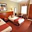 Golden Lion Hotel