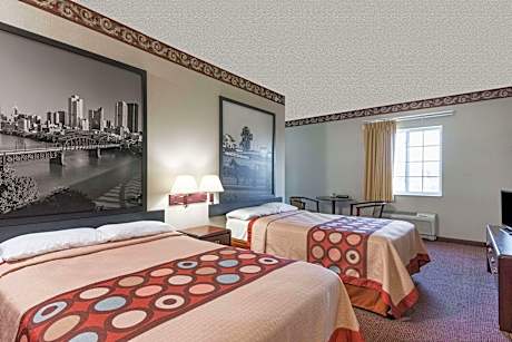 2 Double Beds Non-Smoking