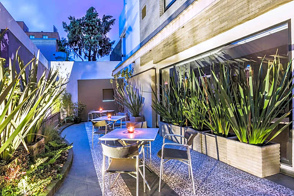 Hotel Viaggio Nueve Tres