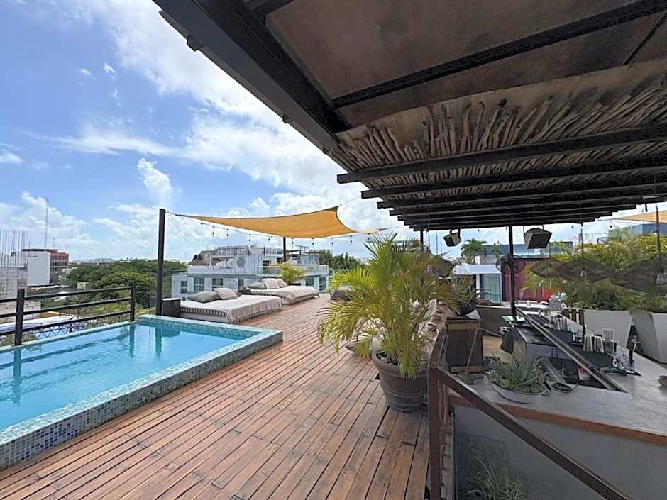 Be Playa Hotel Boutique & Rooftop Bar - Adults Only