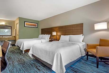 Queen Room with Two Queen Beds - Non-Smoking