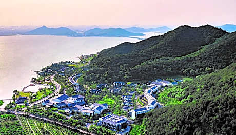 Cordis Dongqian Lake Ningbo