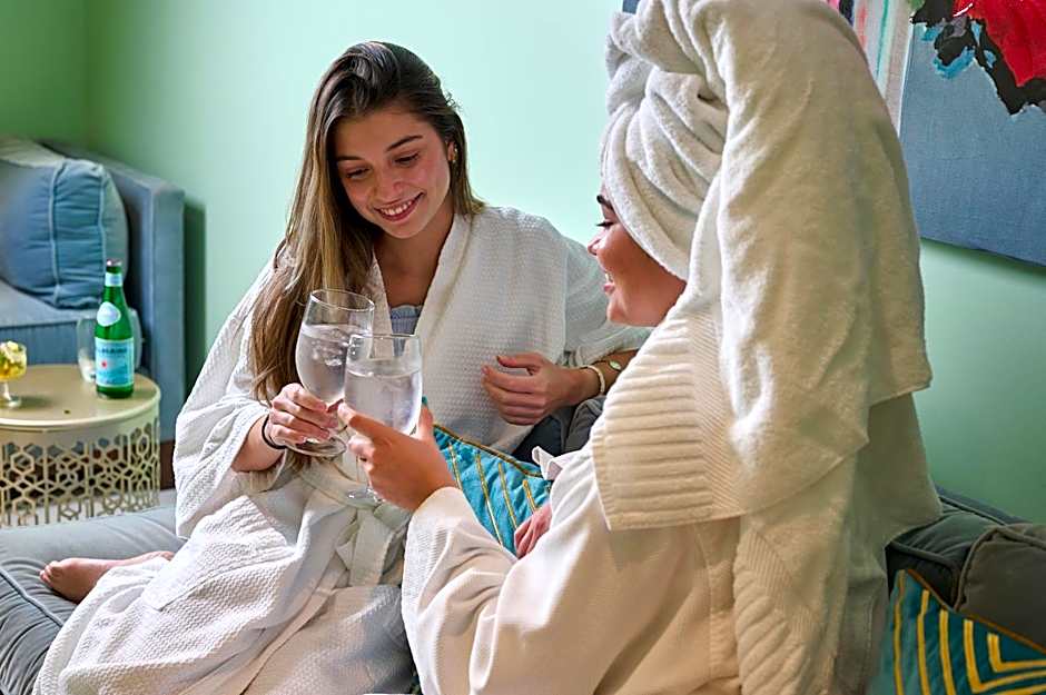 The Starling Atlanta Midtown, Curio Collection by Hilton