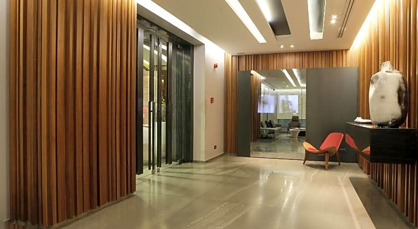 ParkTower Suites