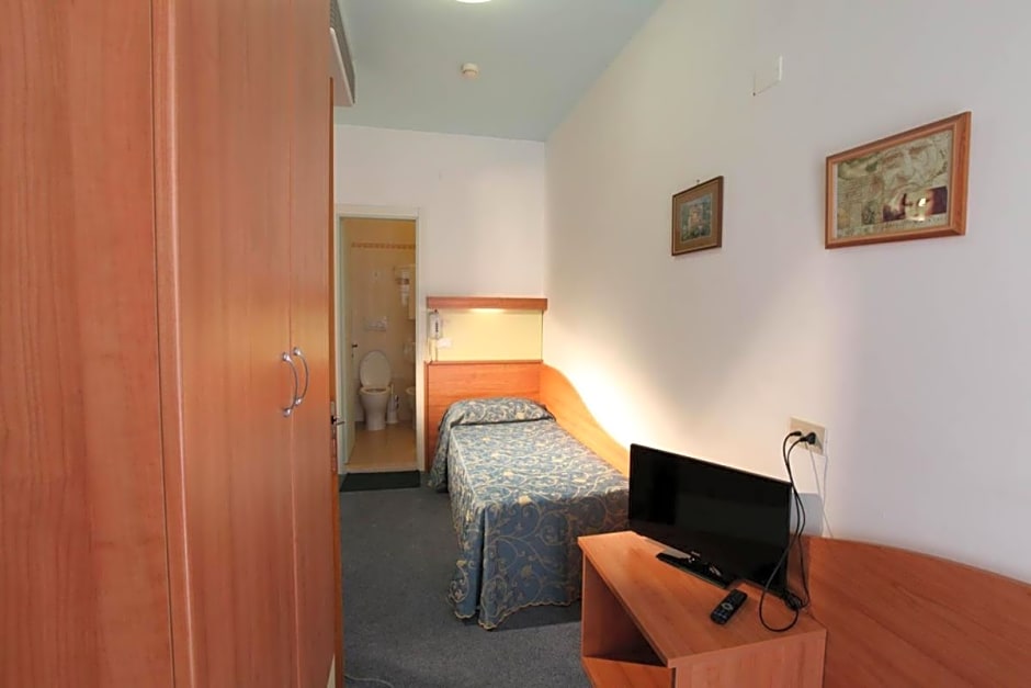 Hotel Derby S
