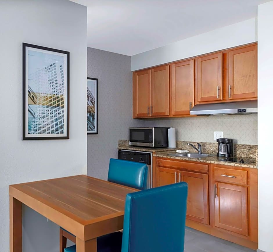 Homewood Suites By Hilton St Louis - Galleria