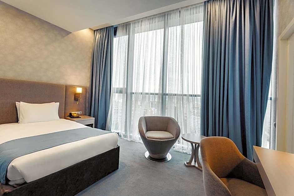 Meta Business Hotel By King David